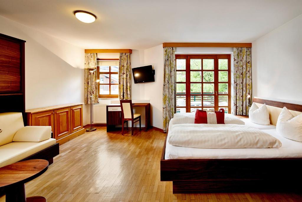 Appartements Am Stadtpark Zell Am See Szoba fotó